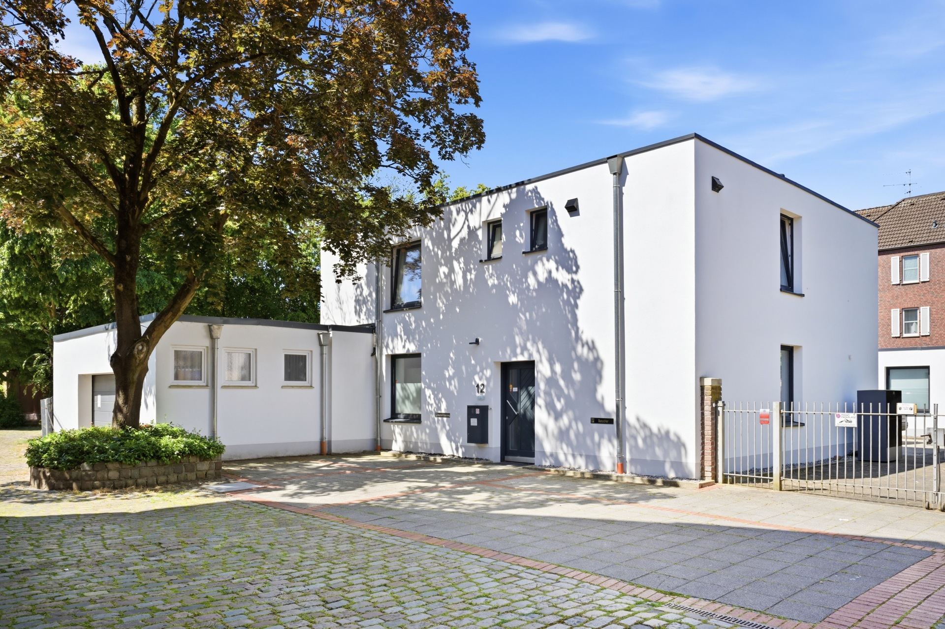 GeneCon International Headquarters of GeneCon International GmbH in Geilenkirchen